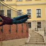 Latina, 11enne cade mentre fa parkour: ricoverato d’urgenza